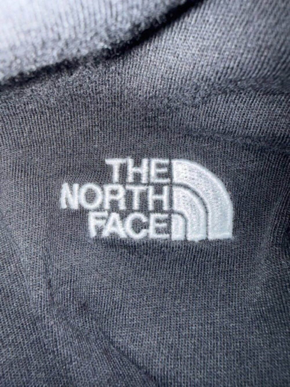 The North Face SKU279 Black Short Sleeve Crew Neck Logo T-Shirt - Picture 1 of 3